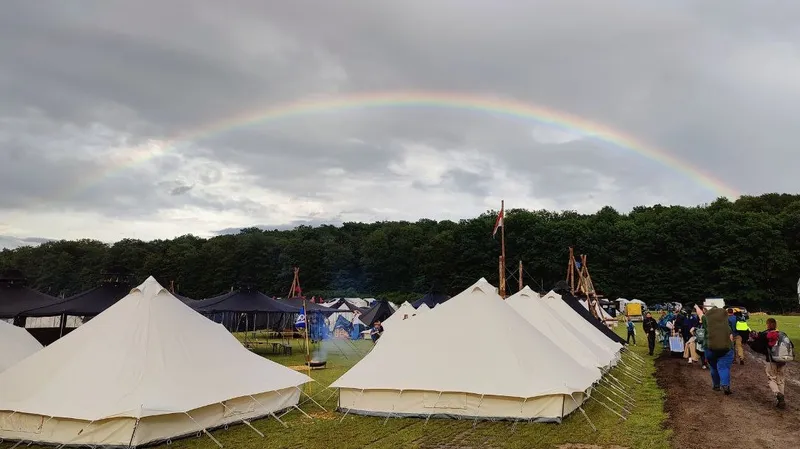 cpamh 01 Zelte Regenbogen